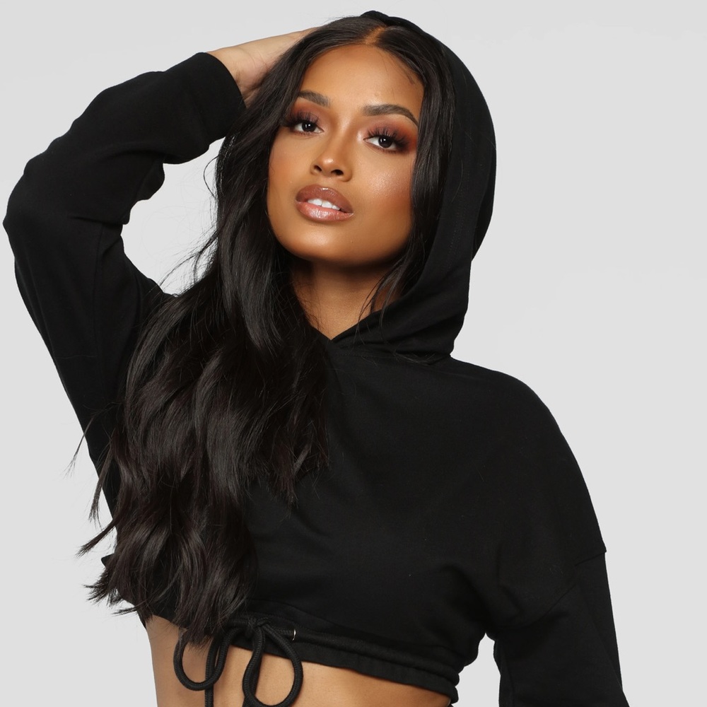 Black cropped hoodie